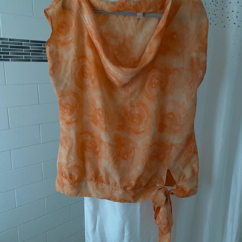 New York and company peach blouse large